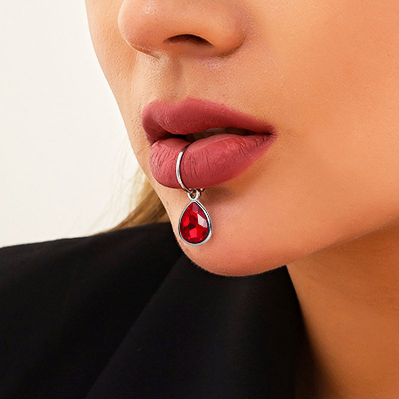 1Pc Fake Piercing Lip Clip Per - Body Jewelry Lip Ring recension och pris