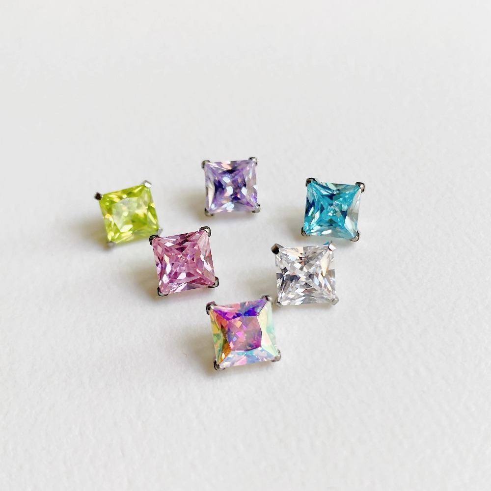 ASTM F136 Titanium Lip Piercin - Body Jewelry Lip Ring recension och pris
